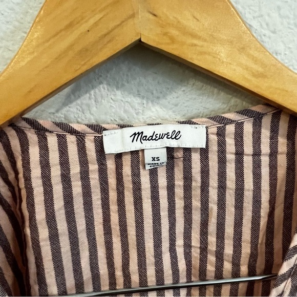 Madewell Puff-Sleeve Peplum Wrap Top in Stripe size xsmall with modesty snap - Picture 10 of 11
